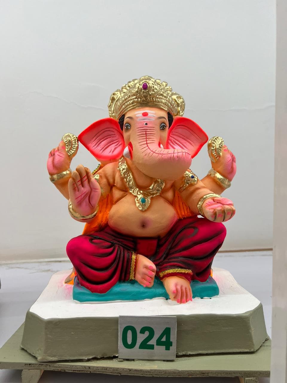 Eco-Friendly Ganpati - 7 inch